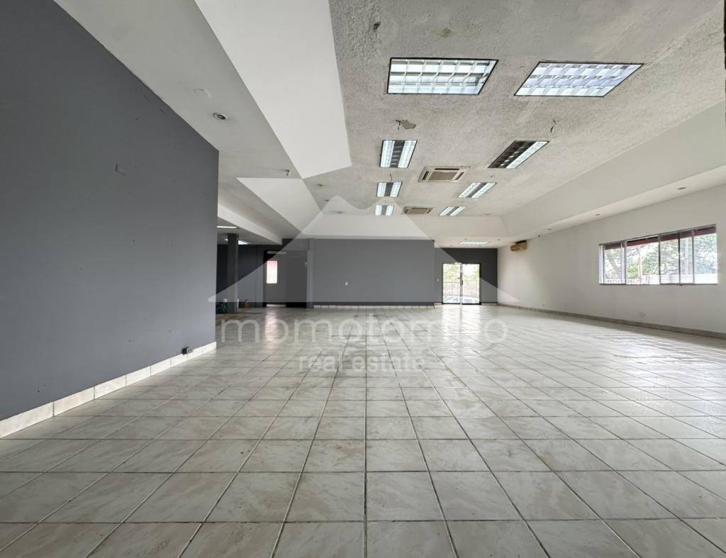 Oficina en Renta Planes De Altamira, Managua
