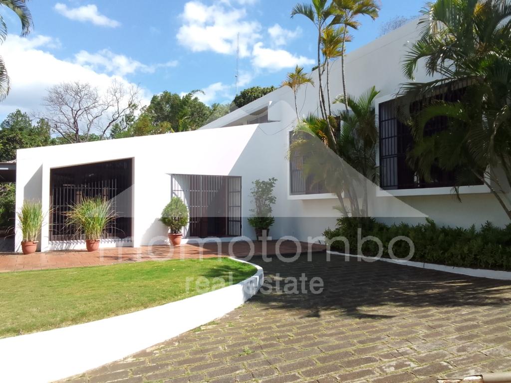 Casa en Venta Carretera Sur, Managua