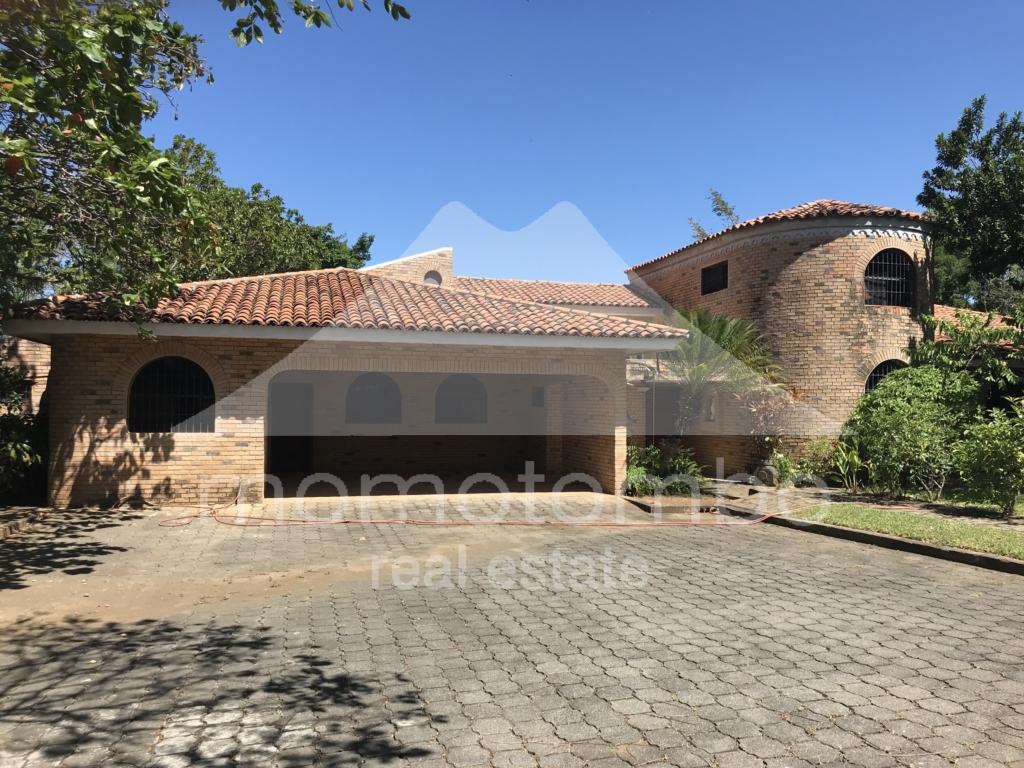 Casa en Venta Carretera Sur, Managua